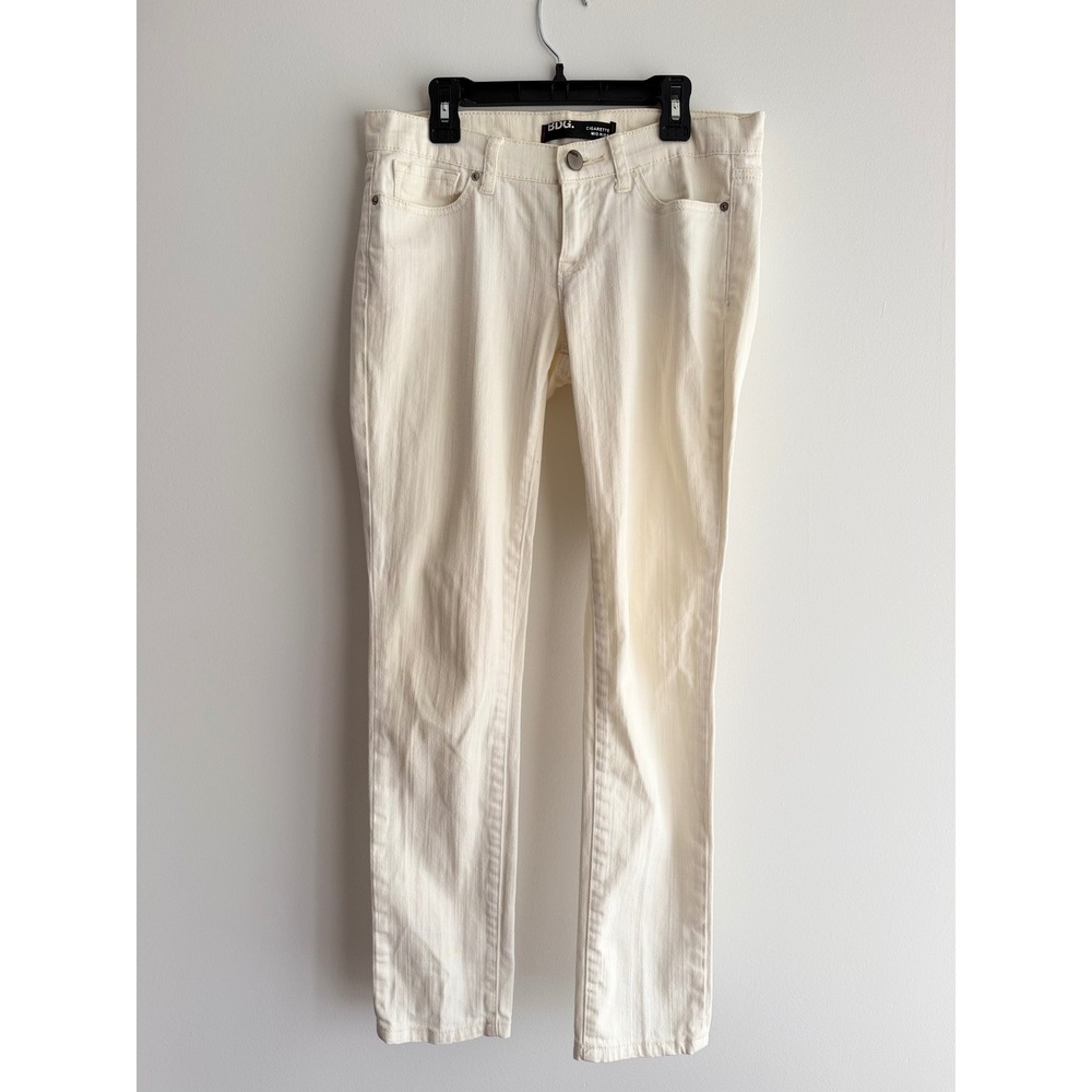 BDG Urban Outfitters Cigarette Mid Rise Jeans Cream Off White Slim Straight 28